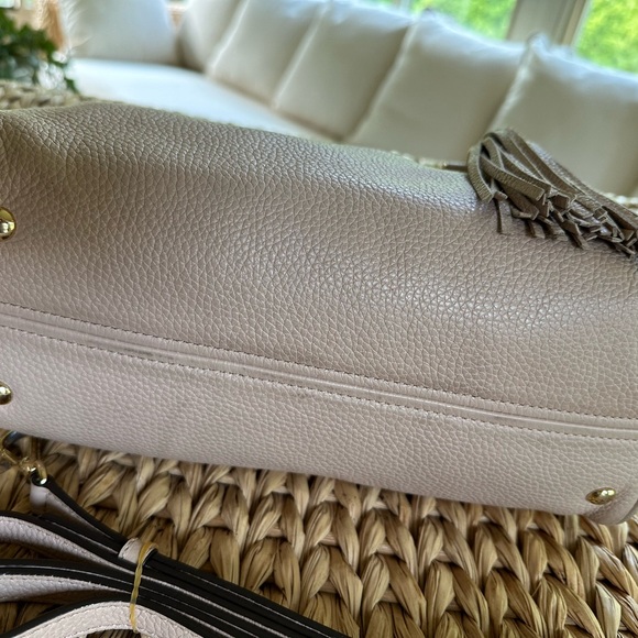 Michael Kors Bedford tassel satchel - Picture 4 of 11